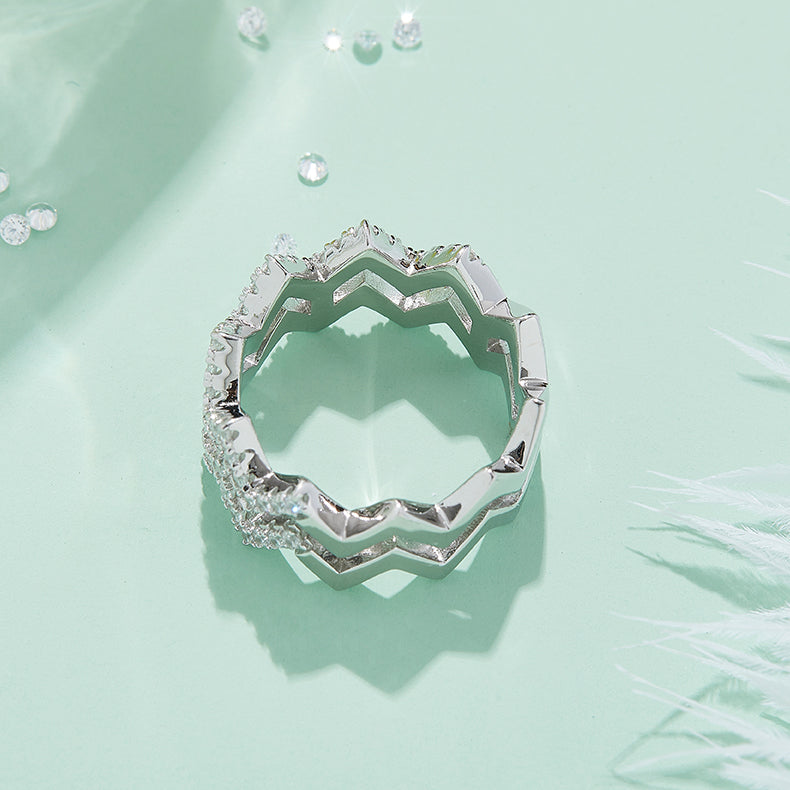 Axial Tilt Moissanite Ring S925 Silver