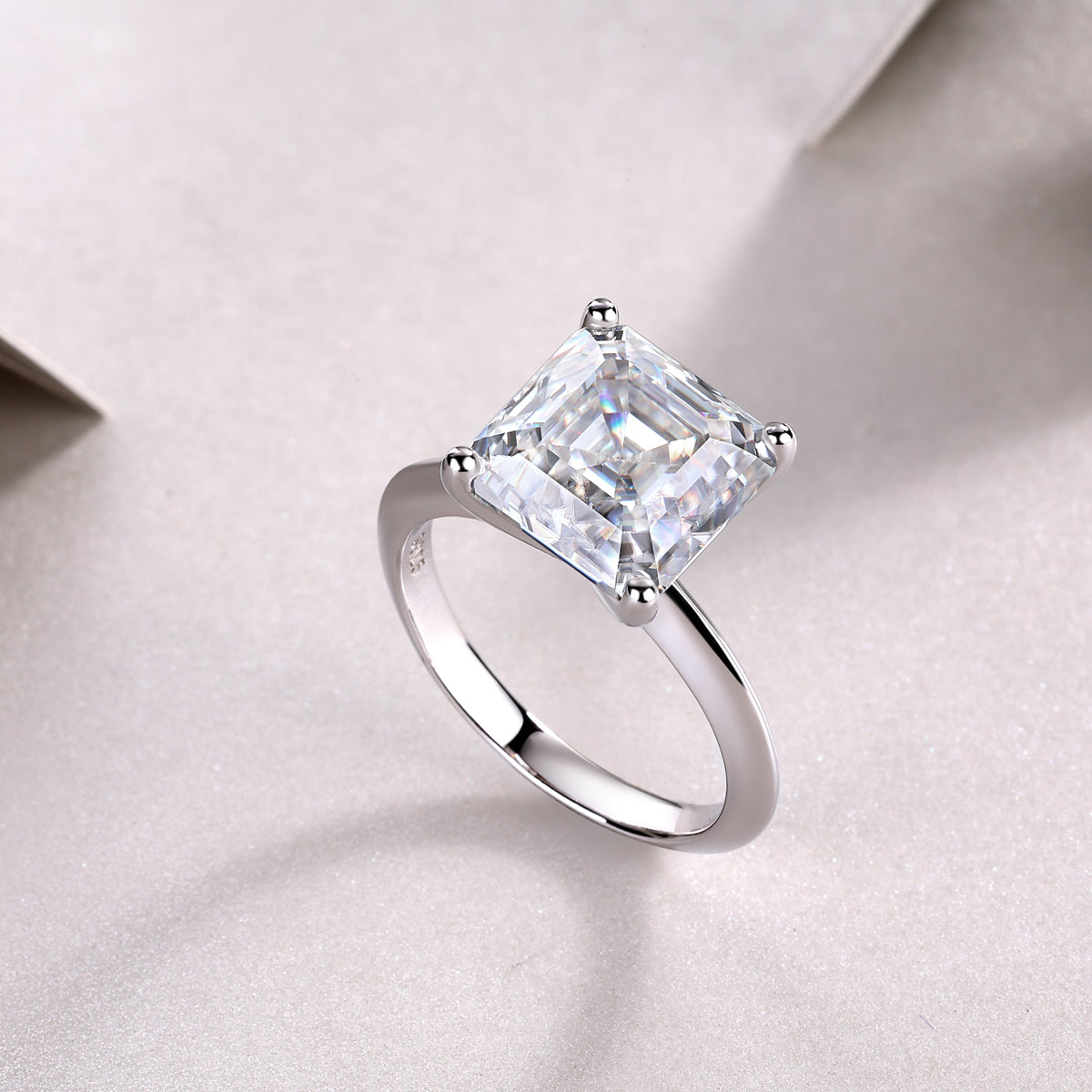 Antares Moissanite Fire Ring - Silver Square 10mm
