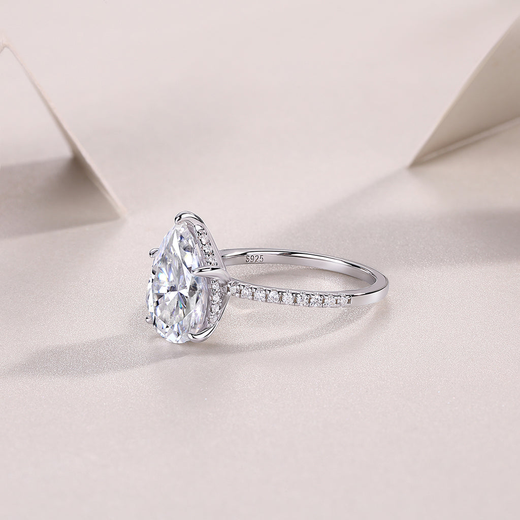 Andromeda Ring Moissanite Pear 9x13 S925 Silver