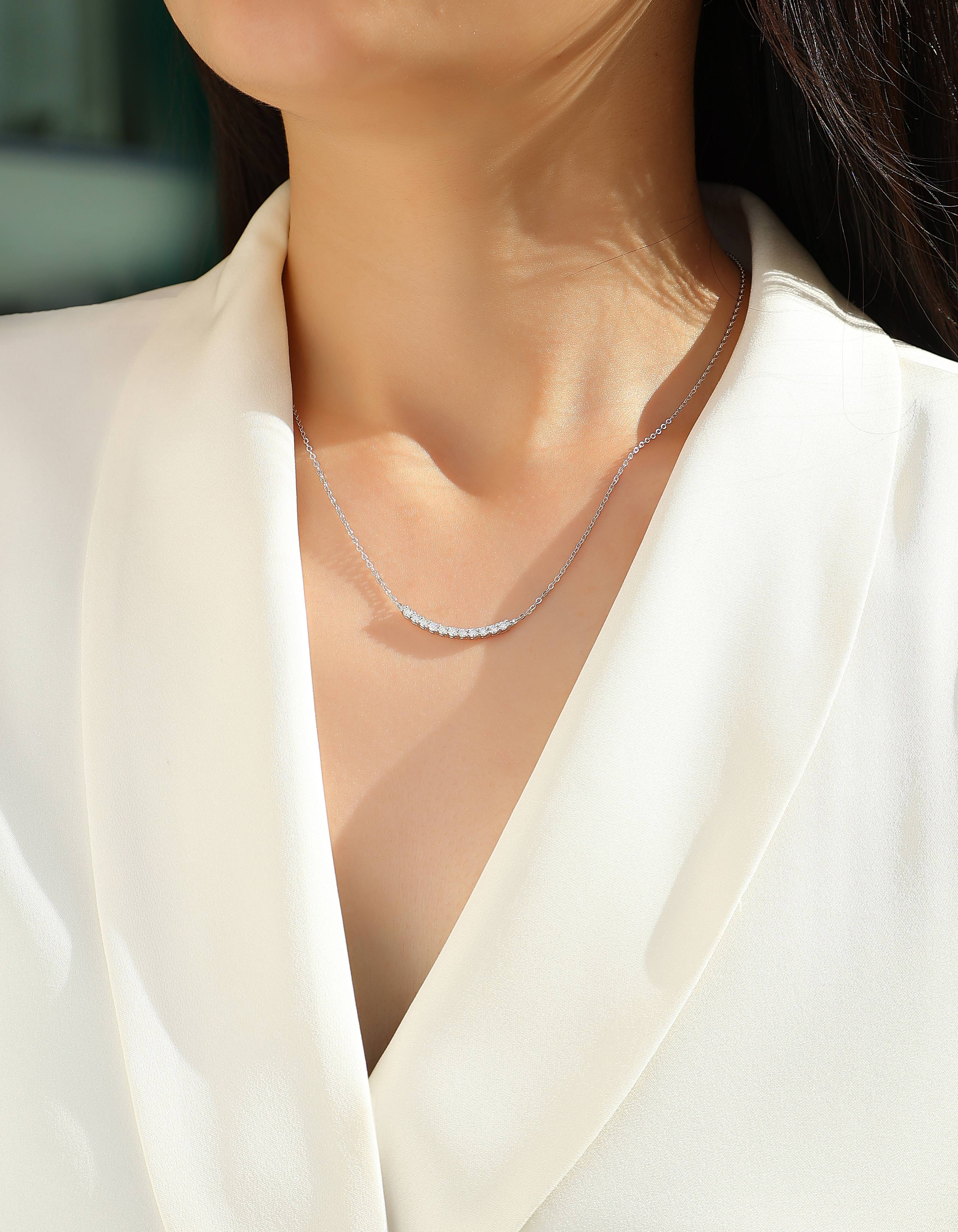 Aldebaran Moissanite Necklace - Platinum