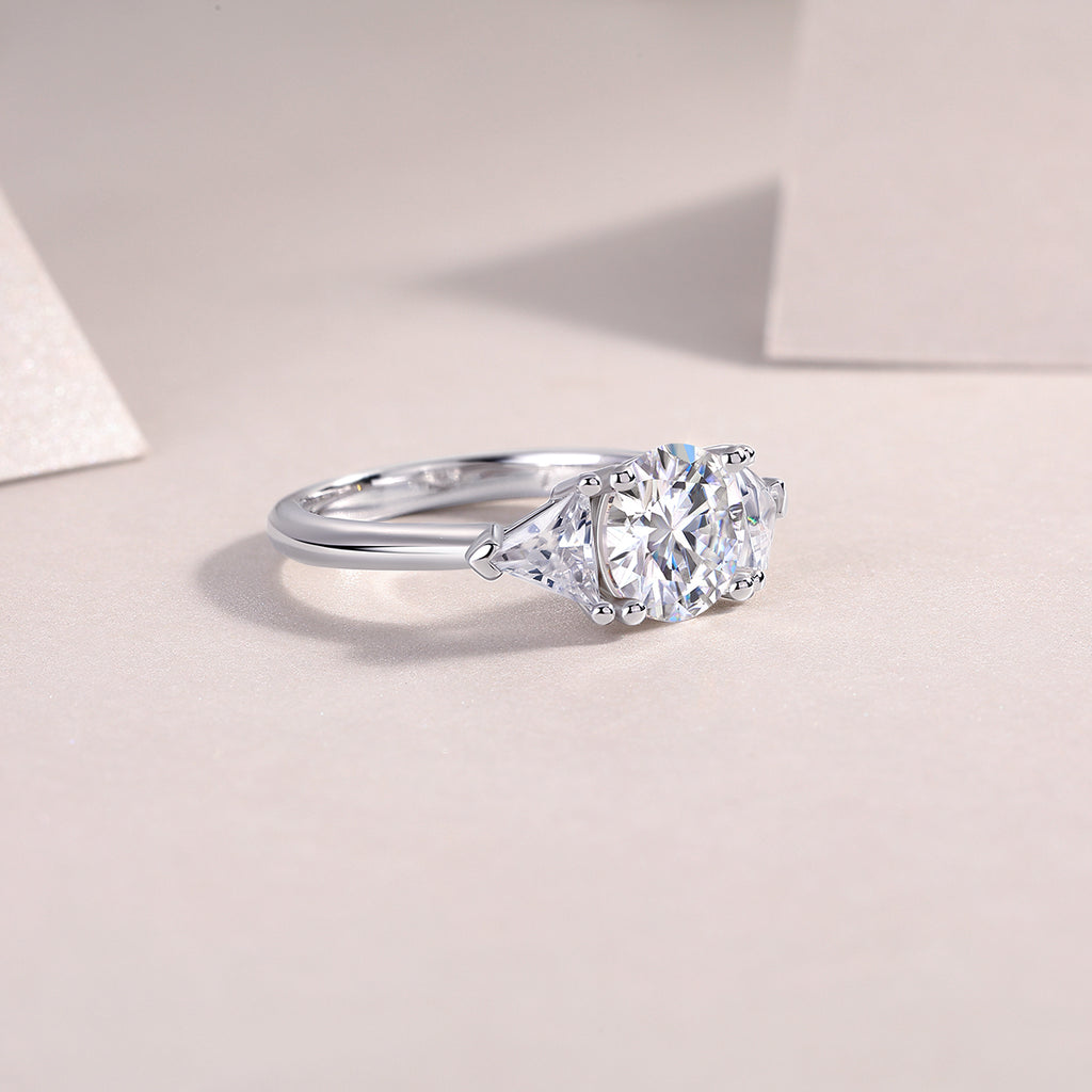 Sky Gradient Ring - Moissanite 2ct Silver