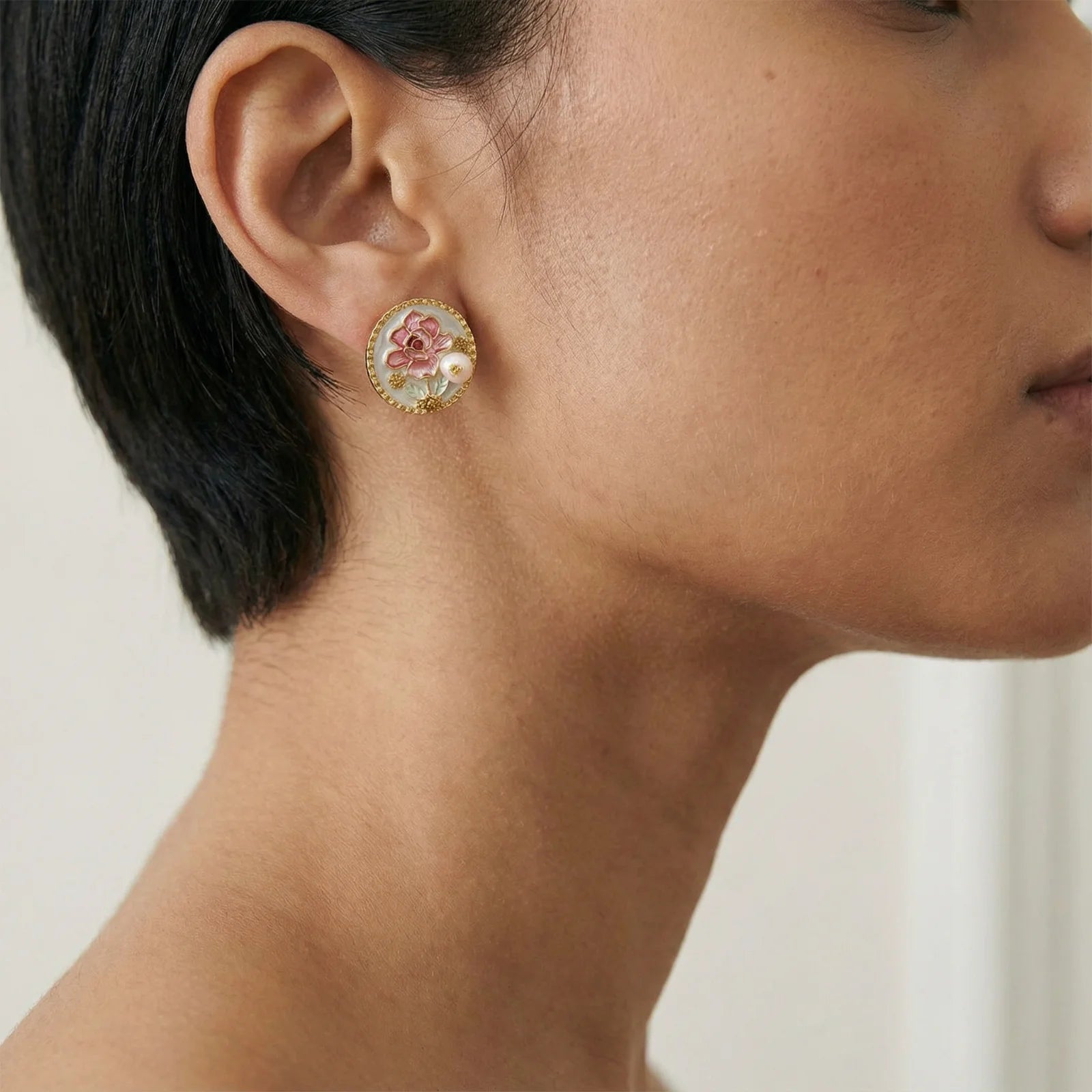 Garden Dream Studs Enamel Pearl Earrings