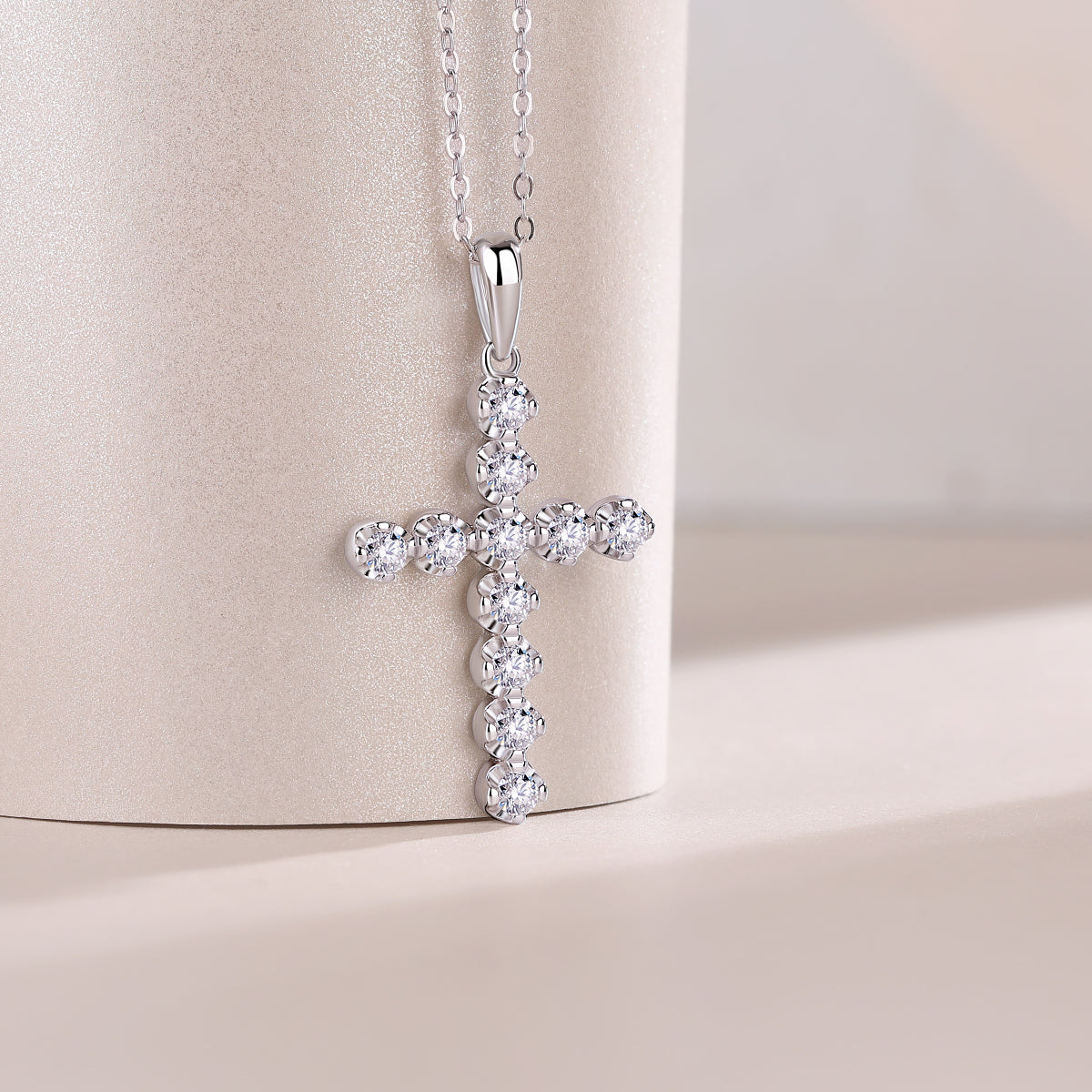 Imperial Cross Necklace Moissanite Silver 40cm