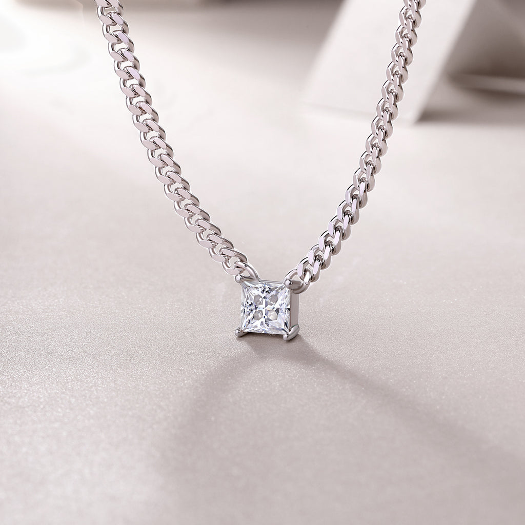 Oracle's Vision Moissanite Necklace - Silver 40cm