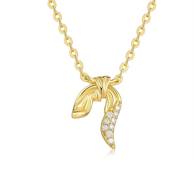 Starlace Ribbon Moissanite Necklace Gold
