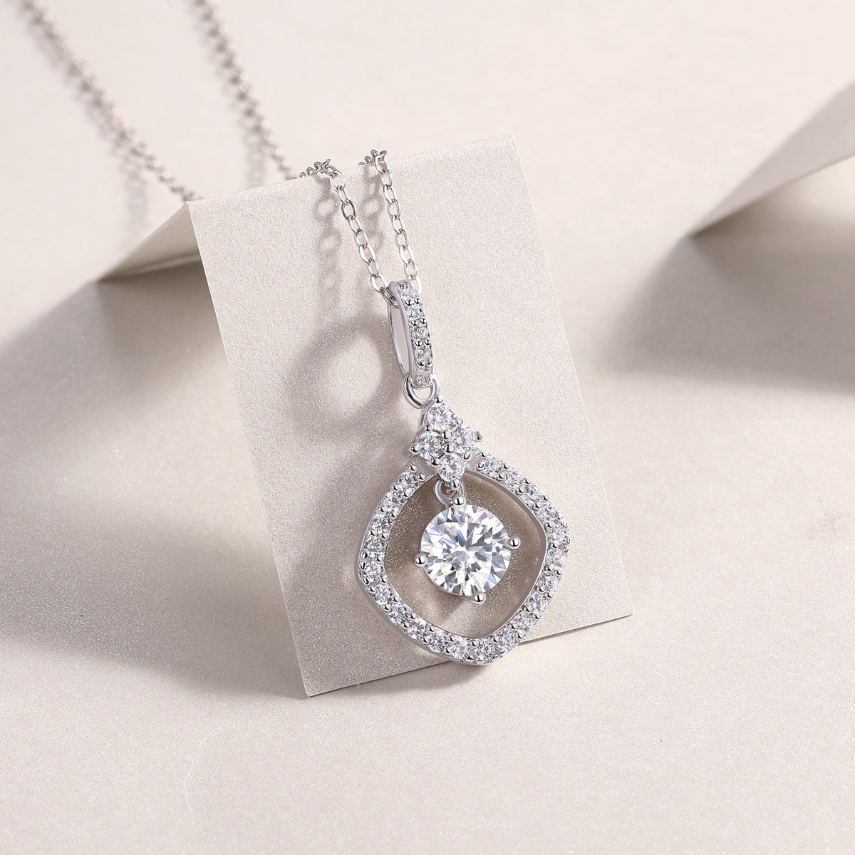 Space Dream Moissanite Necklace 1ct Silver