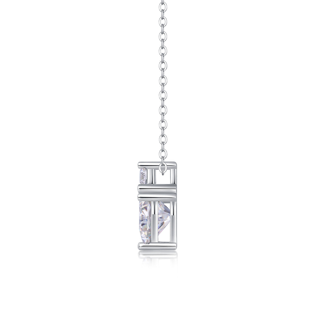 Ripple Phantom Moissanite Heart Necklace