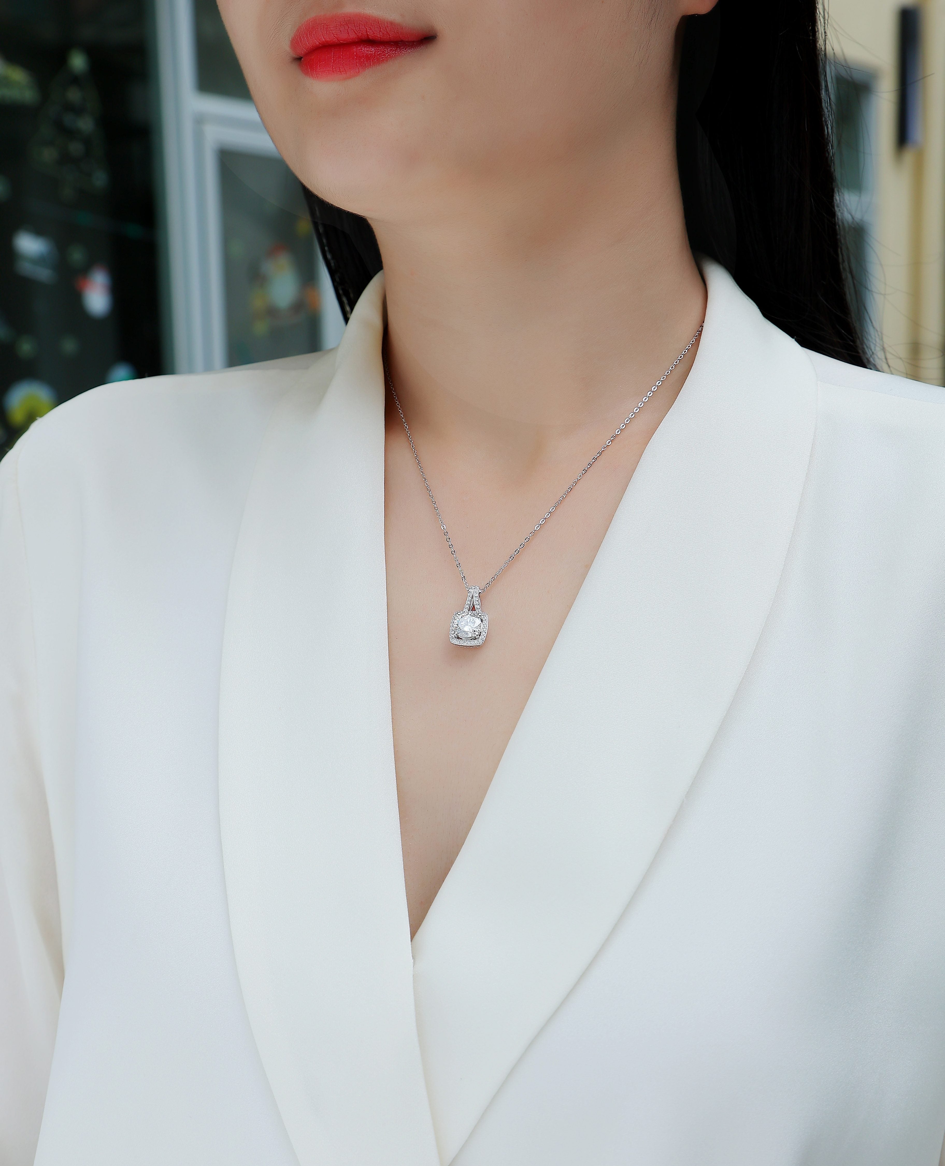 Astral Sway Necklace - Moissanite 2ct Silver