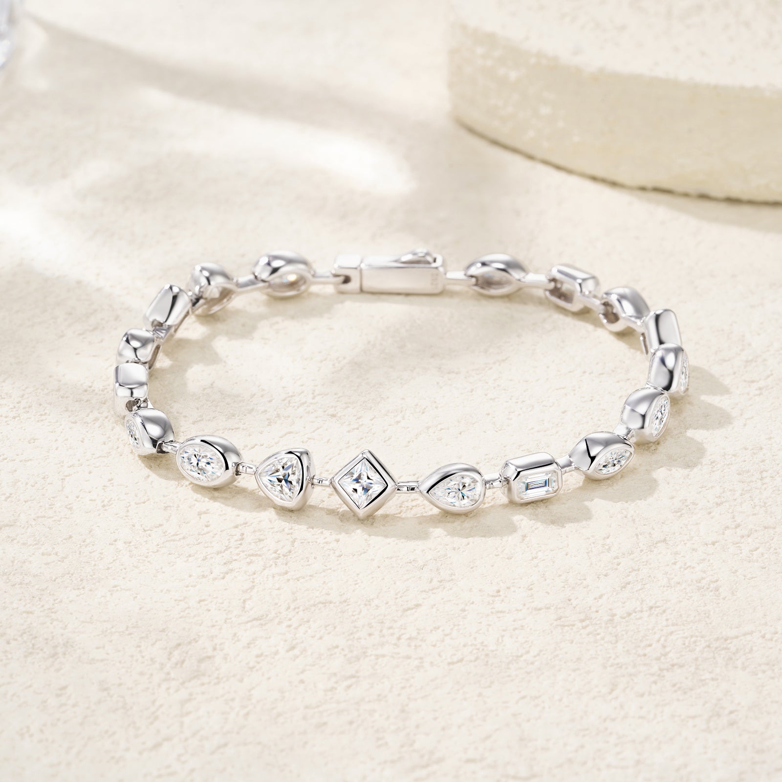 Linen Whisper Moissanite Bracelet
