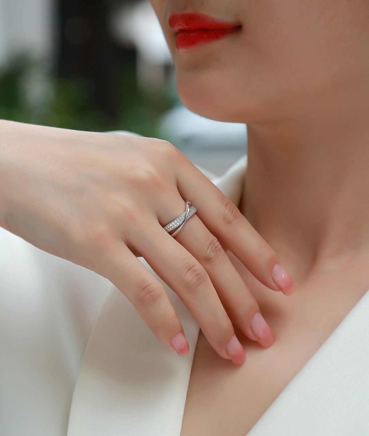 Dexterous Moissanite Ring - S925 Silver Platinum
