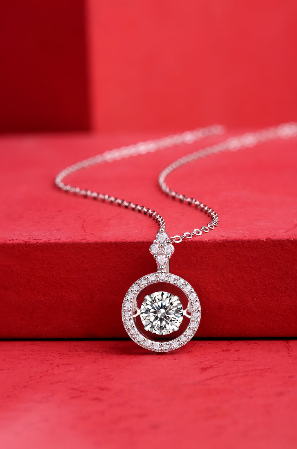 Solar Poetry Moissanite Necklace 1ct S925
