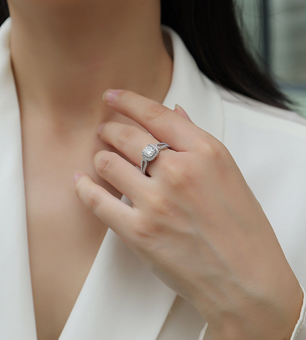 Moissanite Square Ring - S925 Silver Plated