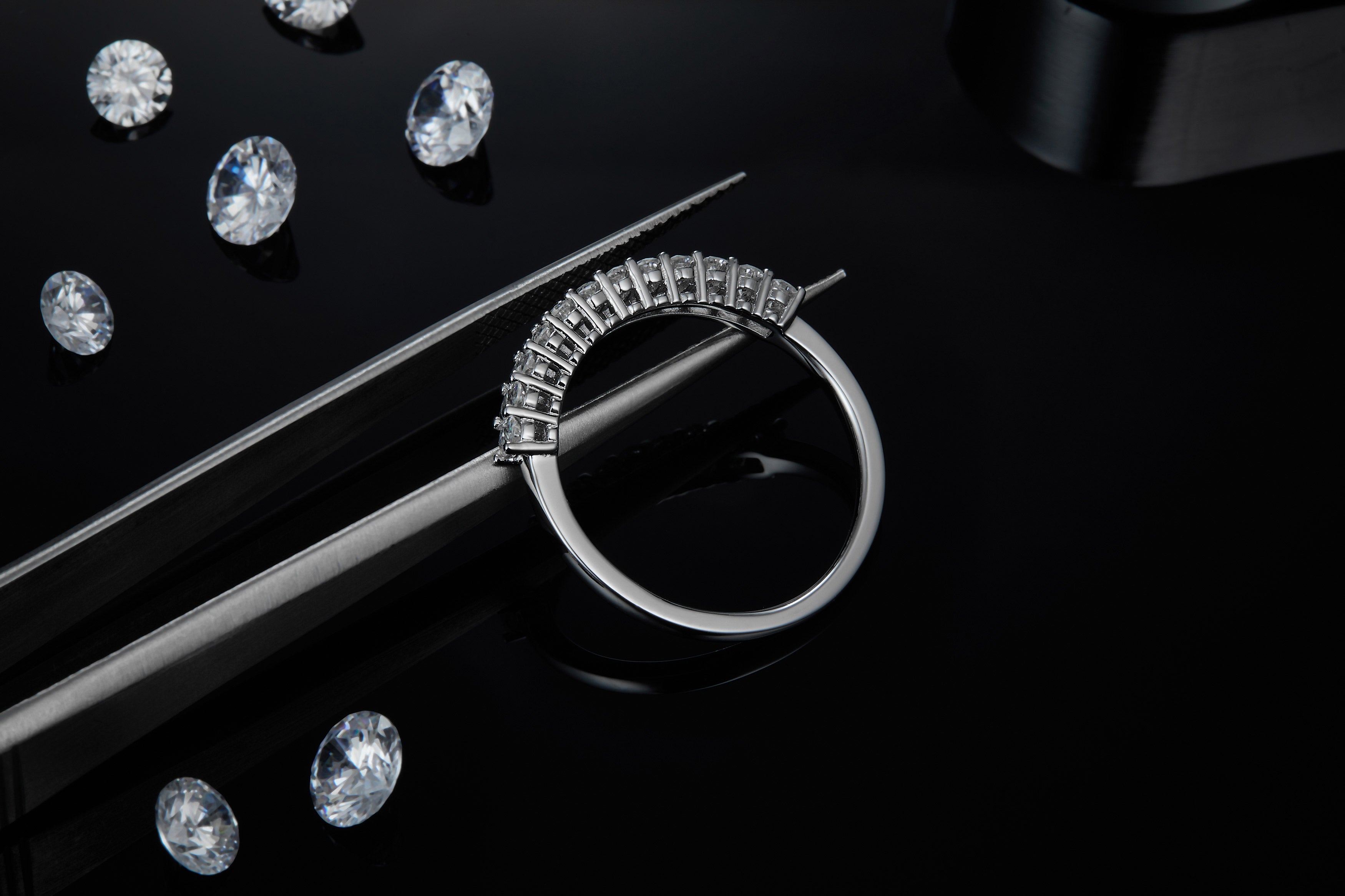 Shadow Bloom Moissanite Ring - S925 Silver