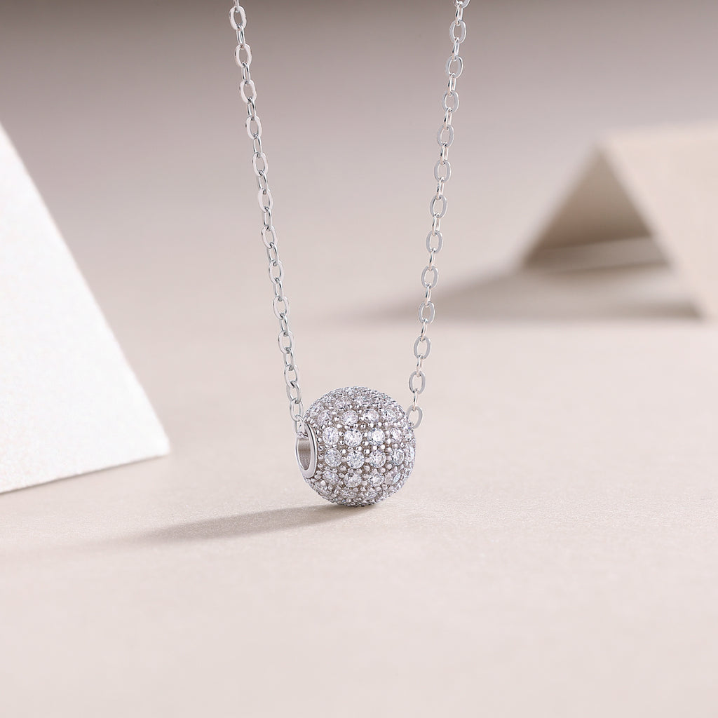Mystic Moon Necklace - Moissanite Silver 40cm