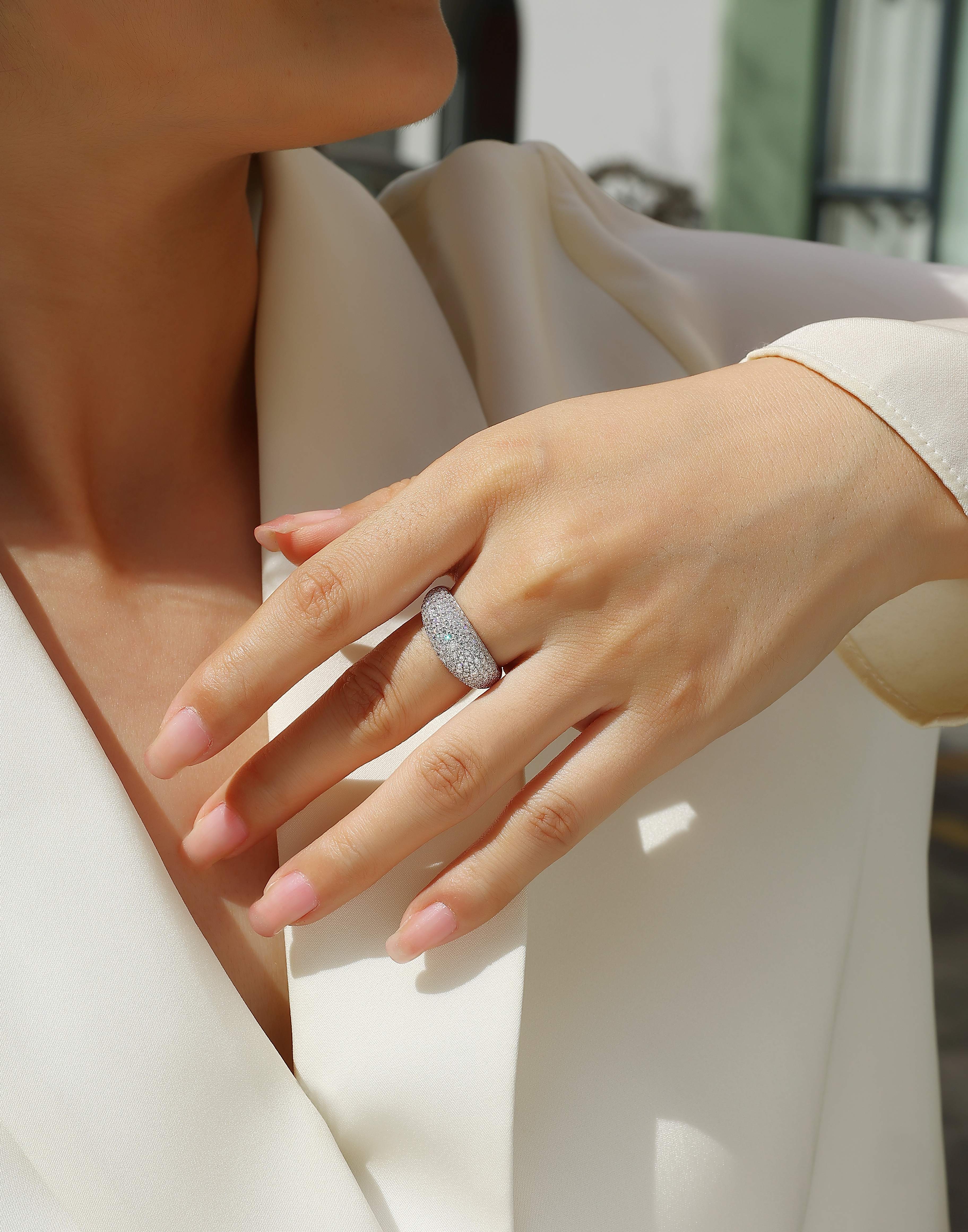 Moissanite Star Ring Silver - Size 5-9