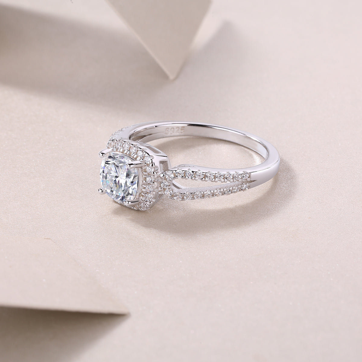 Moissanite Square Ring - S925 Silver Plated