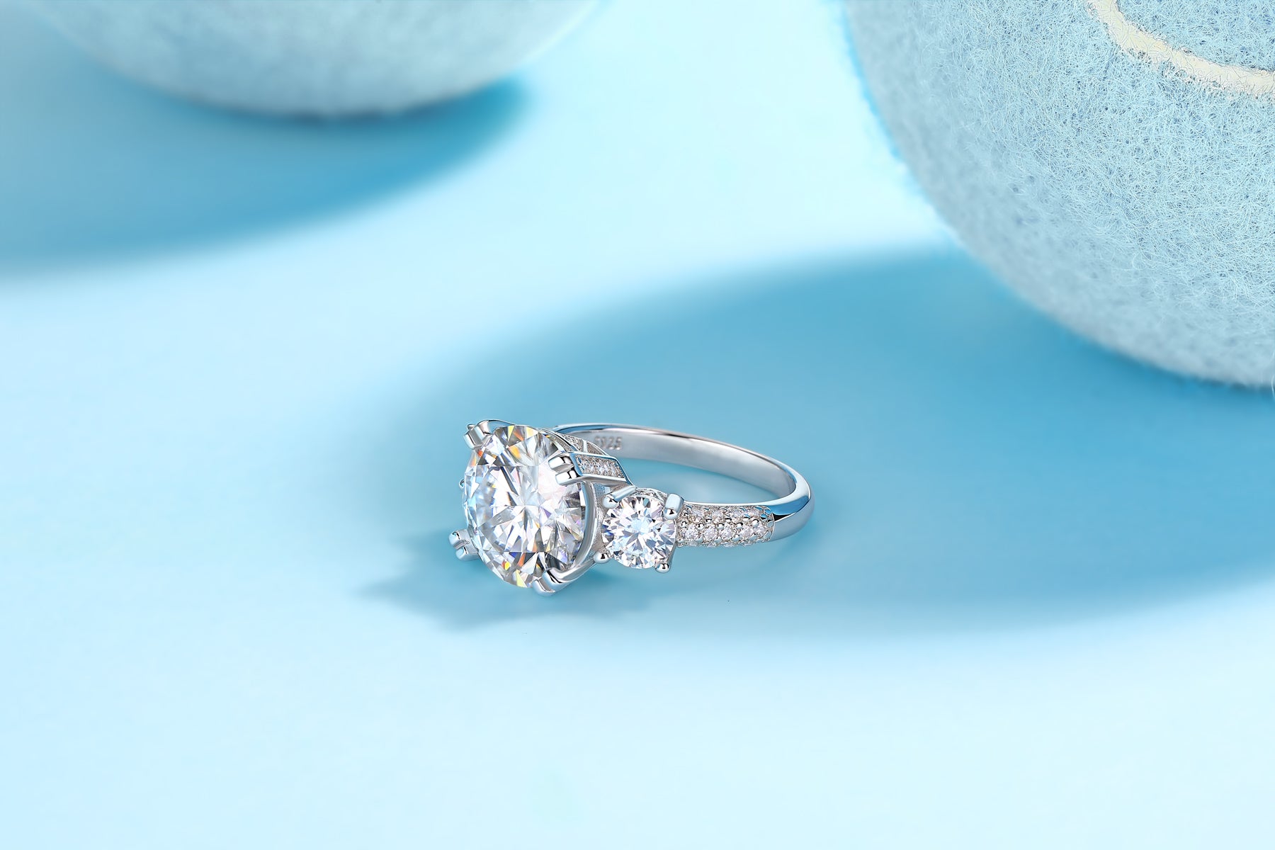 Vega Pulse Ring 5ct Moissanite Silver