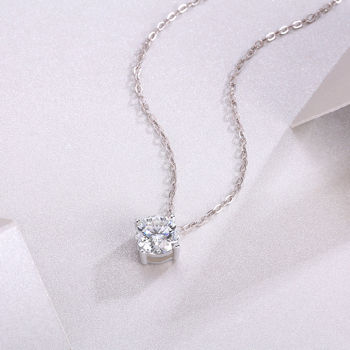 Sargas Moissanite Necklace 1 Carat S925 Silver