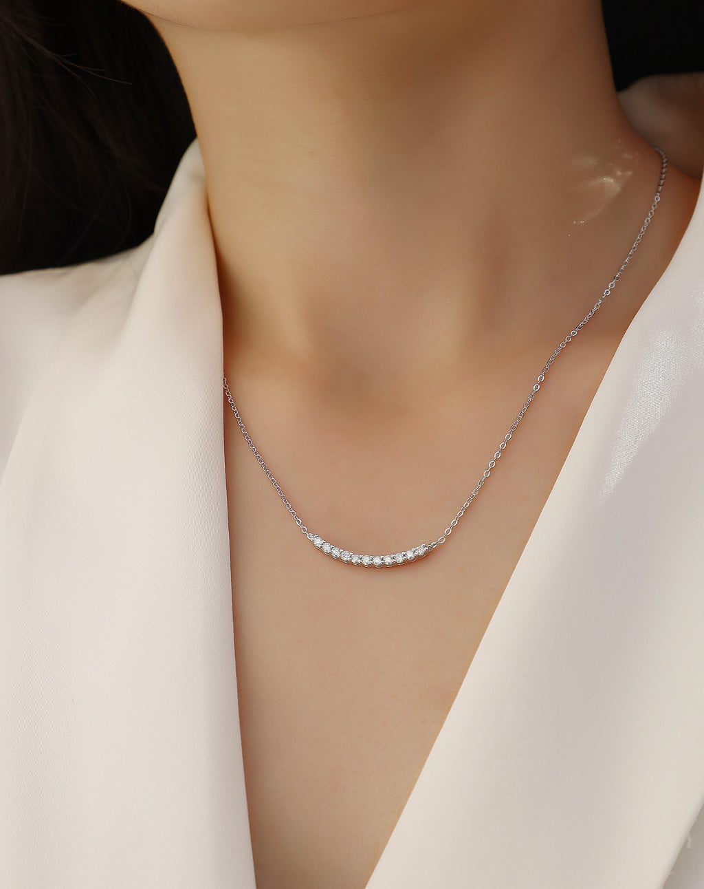 Aldebaran Moissanite Necklace - Platinum