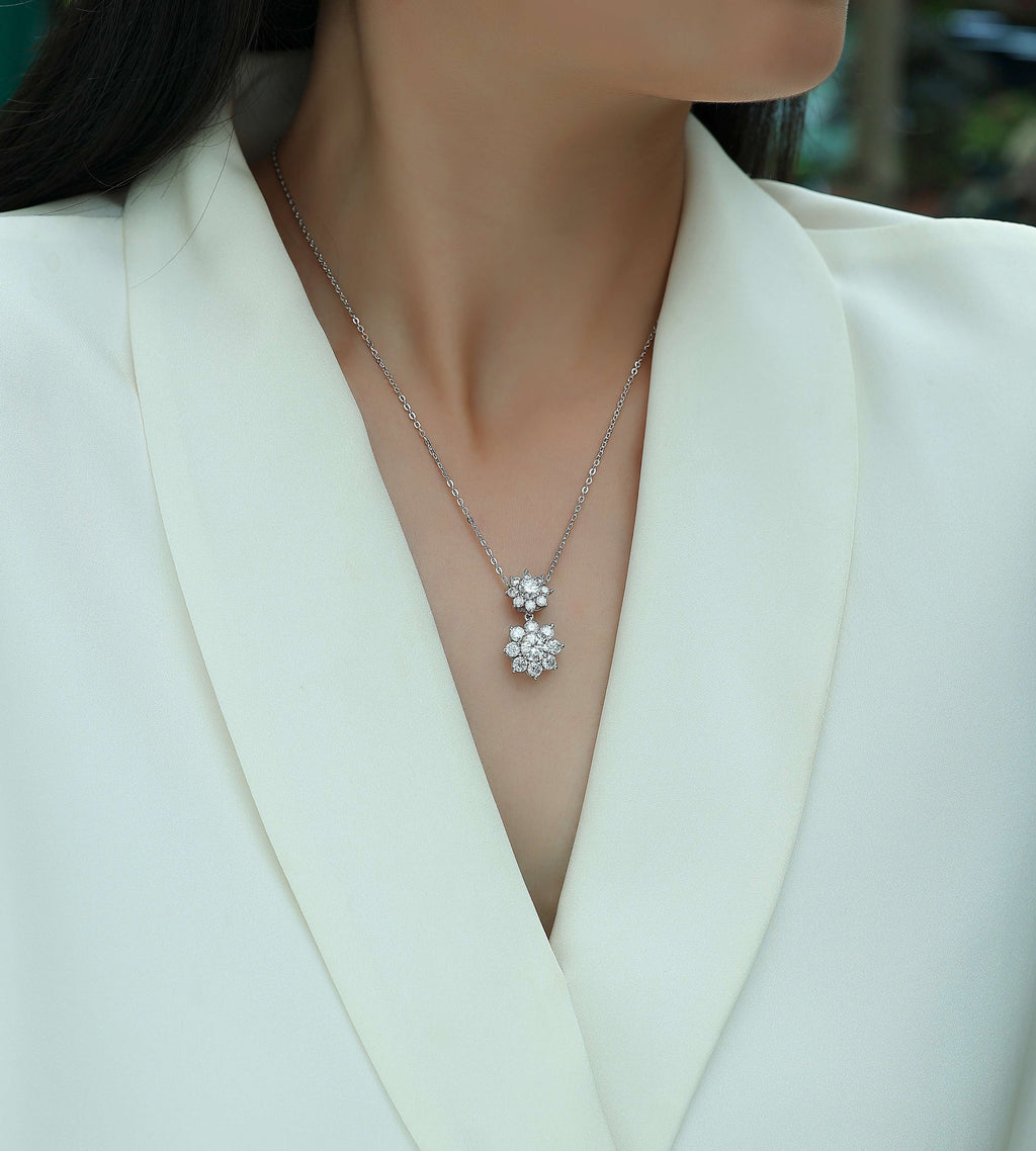 Sunshine Flower Necklace Moissanite 1ct Silver