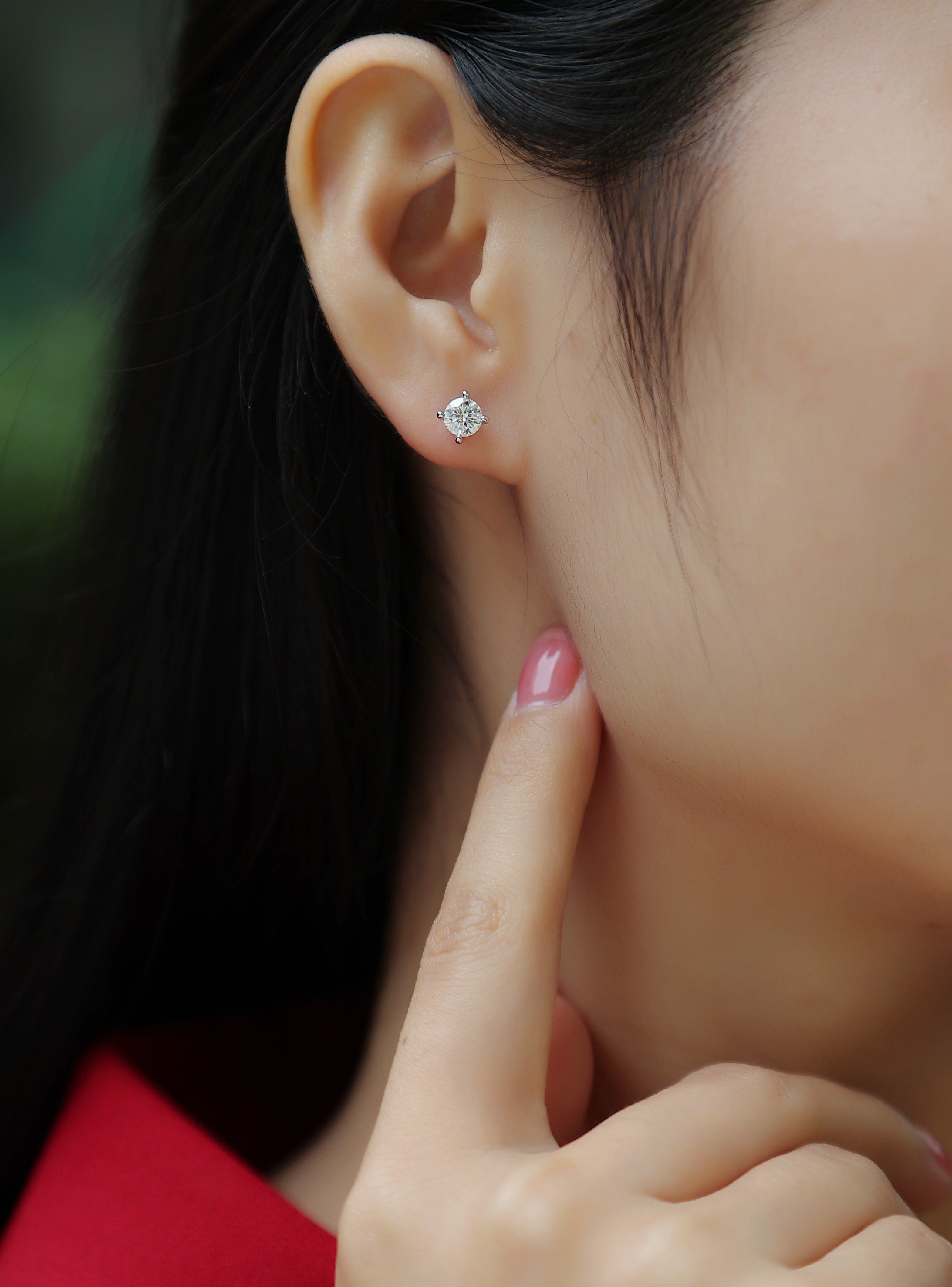Moon Edge Moissanite Stud Earrings - S925 Silver