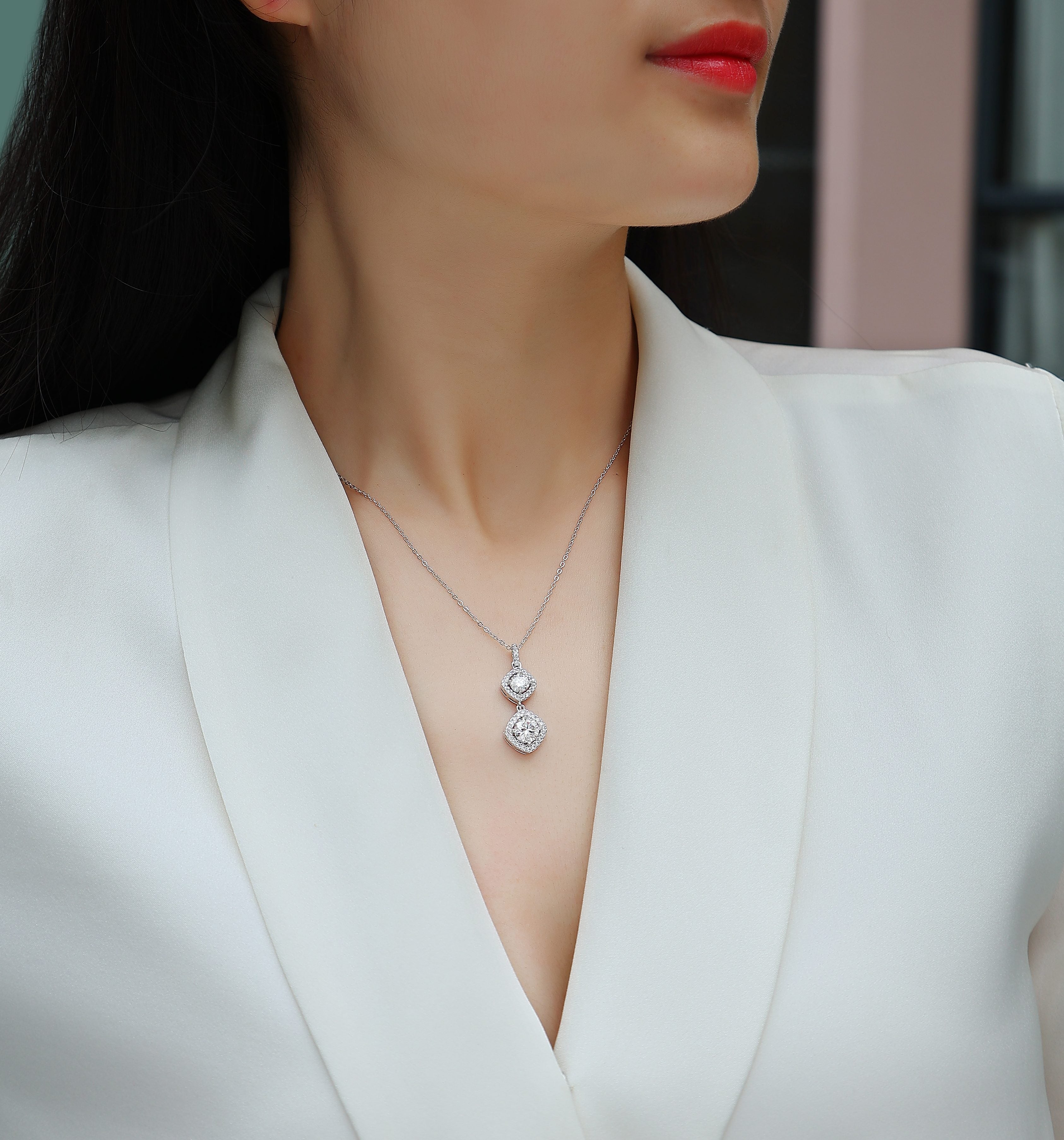 Snow Field Fairyland Moissanite Necklace 1CT