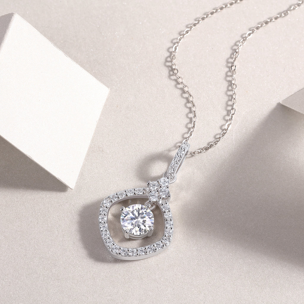 Space Dream Moissanite Necklace 1ct Silver