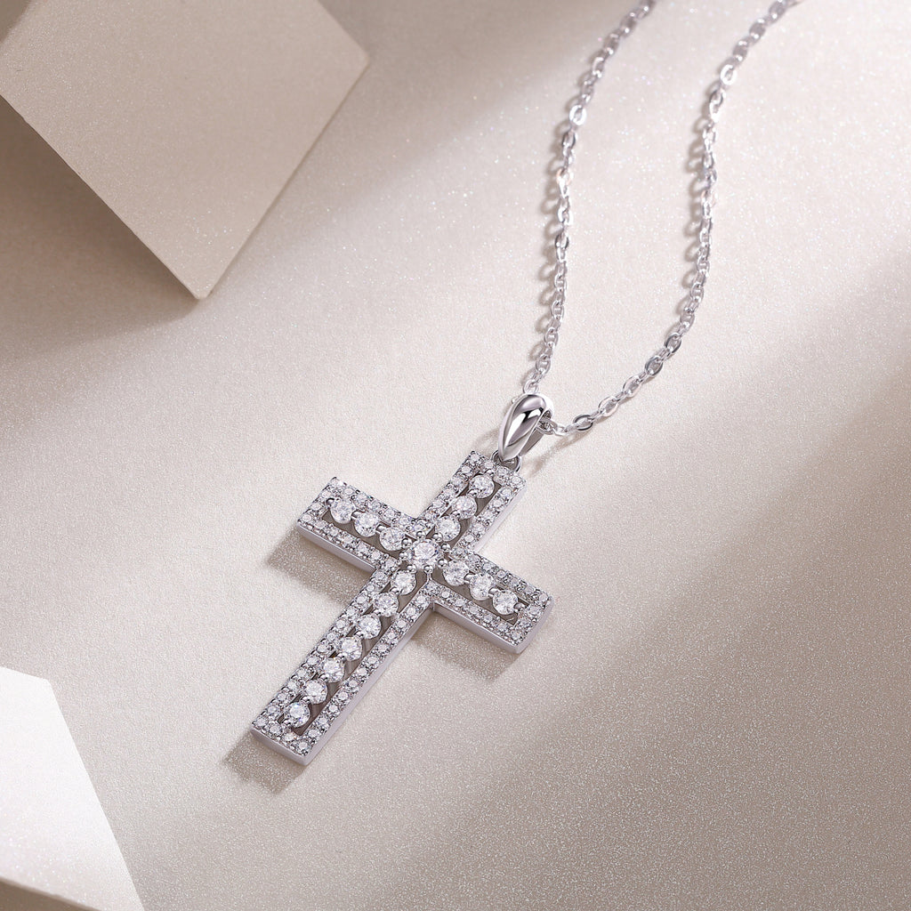 Divine Grace Moissanite Necklace - Silver 40cm