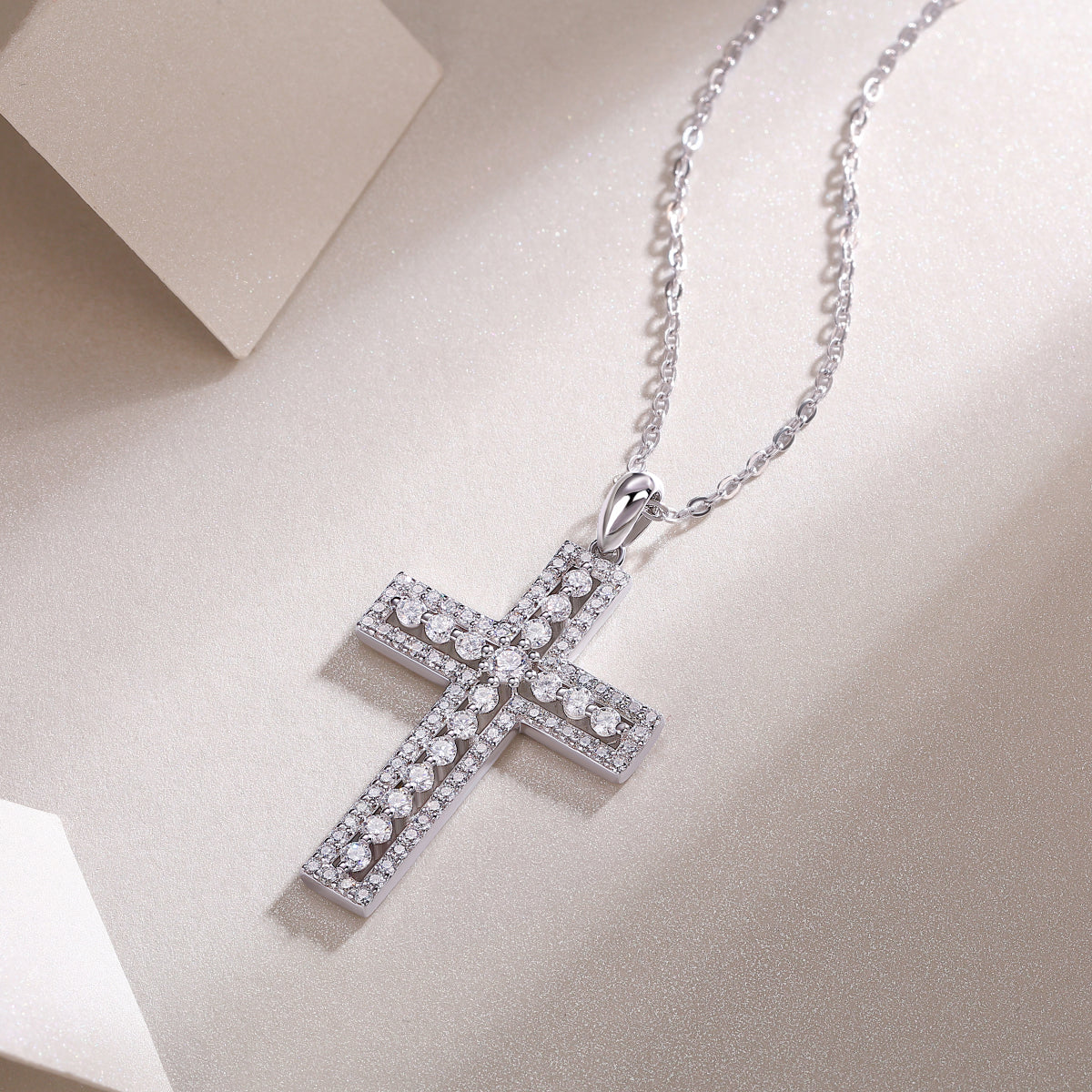 Divine Grace Moissanite Necklace - Silver 40cm