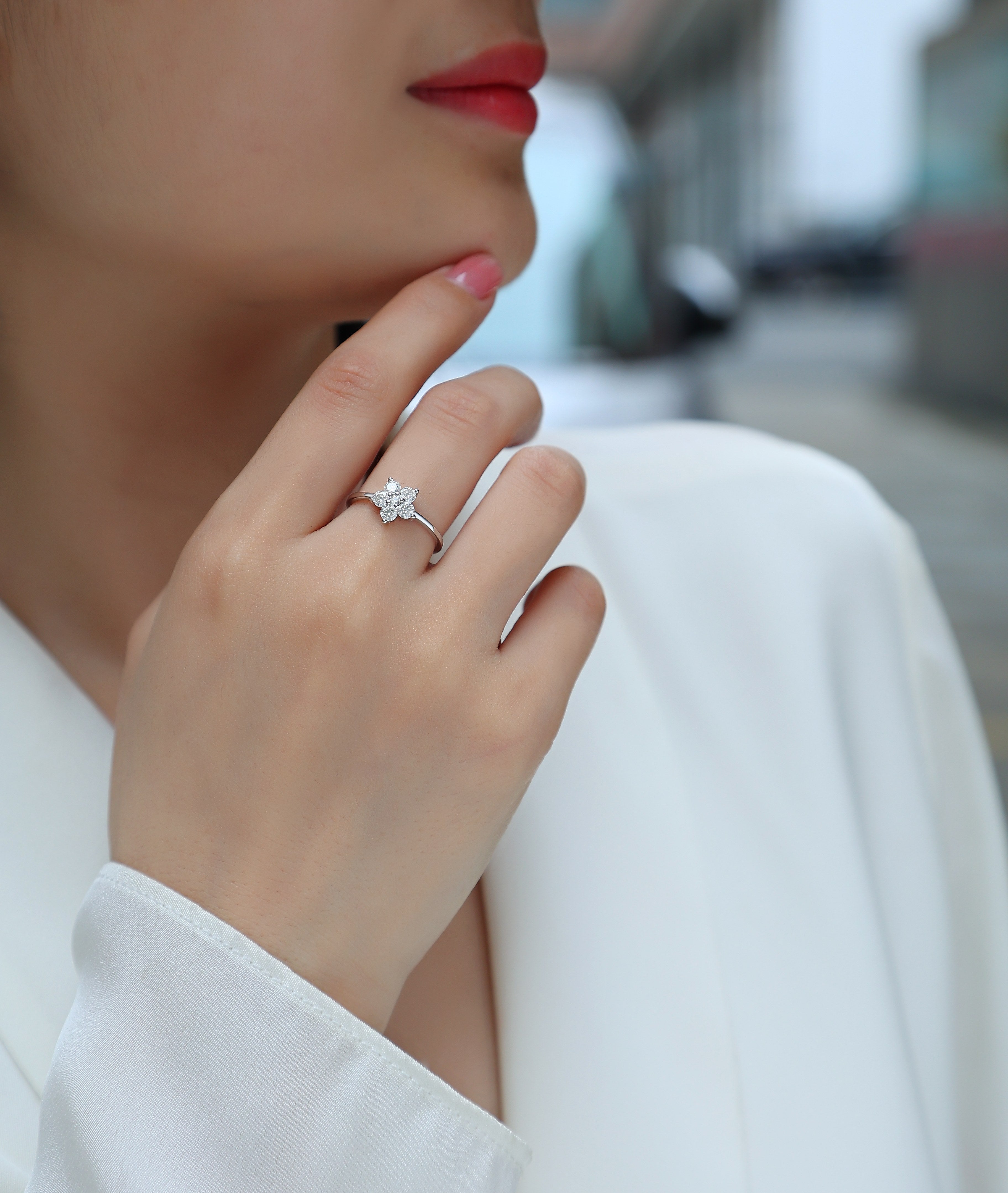Moissanite Ring - Platinum Silver Band Size 5-9