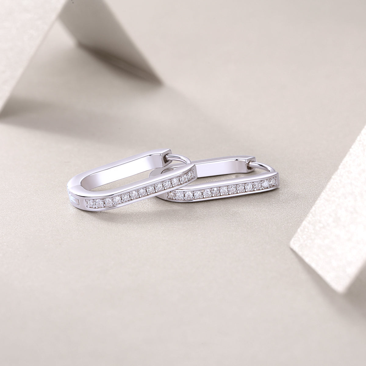 Ivory Gate Moissanite Stud Earrings S925 Silver