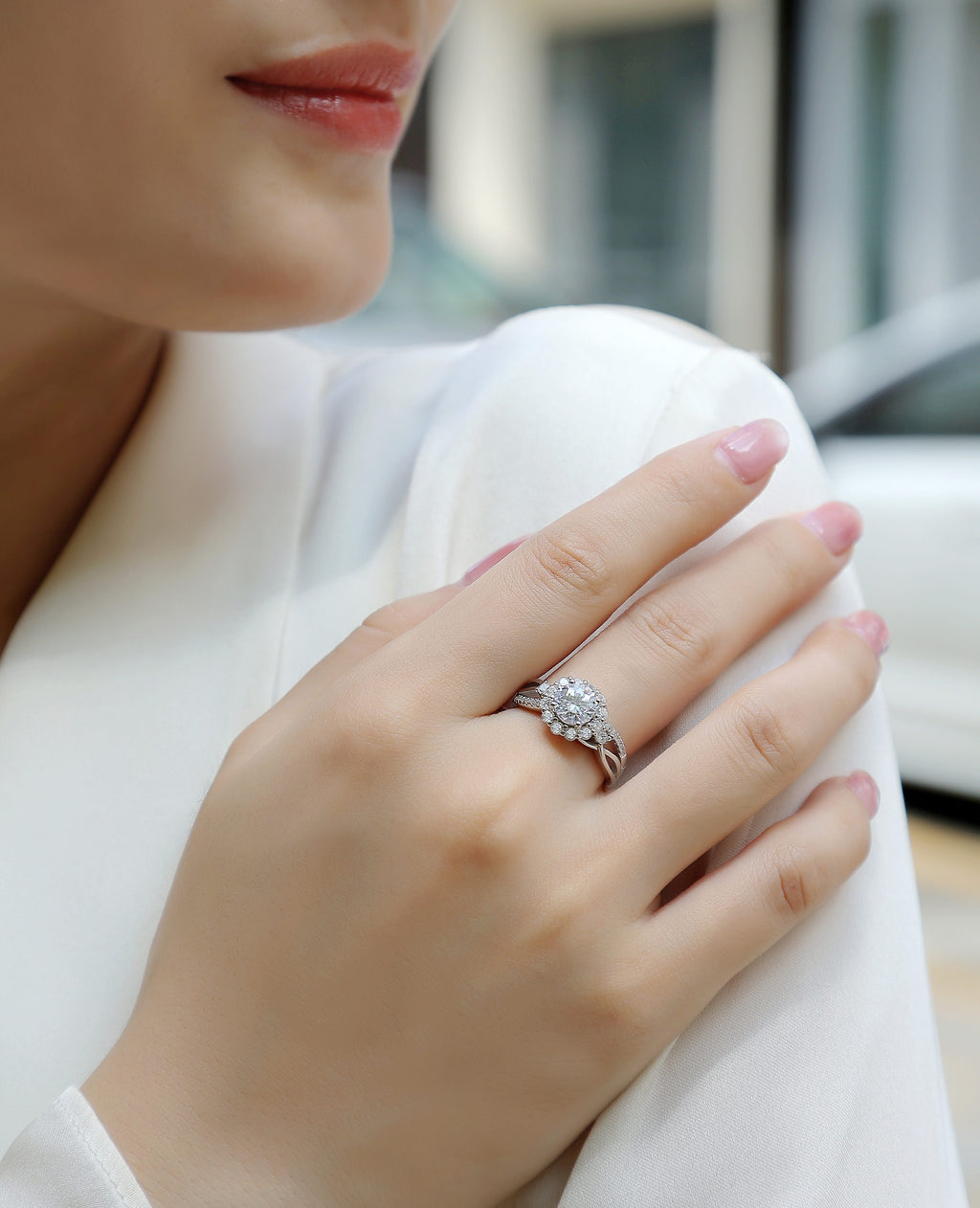 Snow Lotus Moissanite Ring 2 Carat Silver