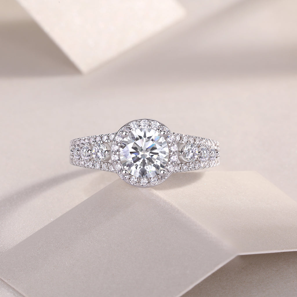 Moissanite Ring - 1 Carat S925 Silver Plated