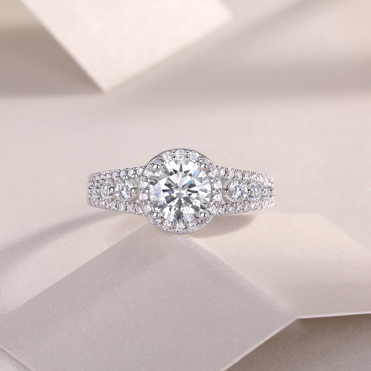 Moissanite Ring - 1 Carat S925 Silver Plated