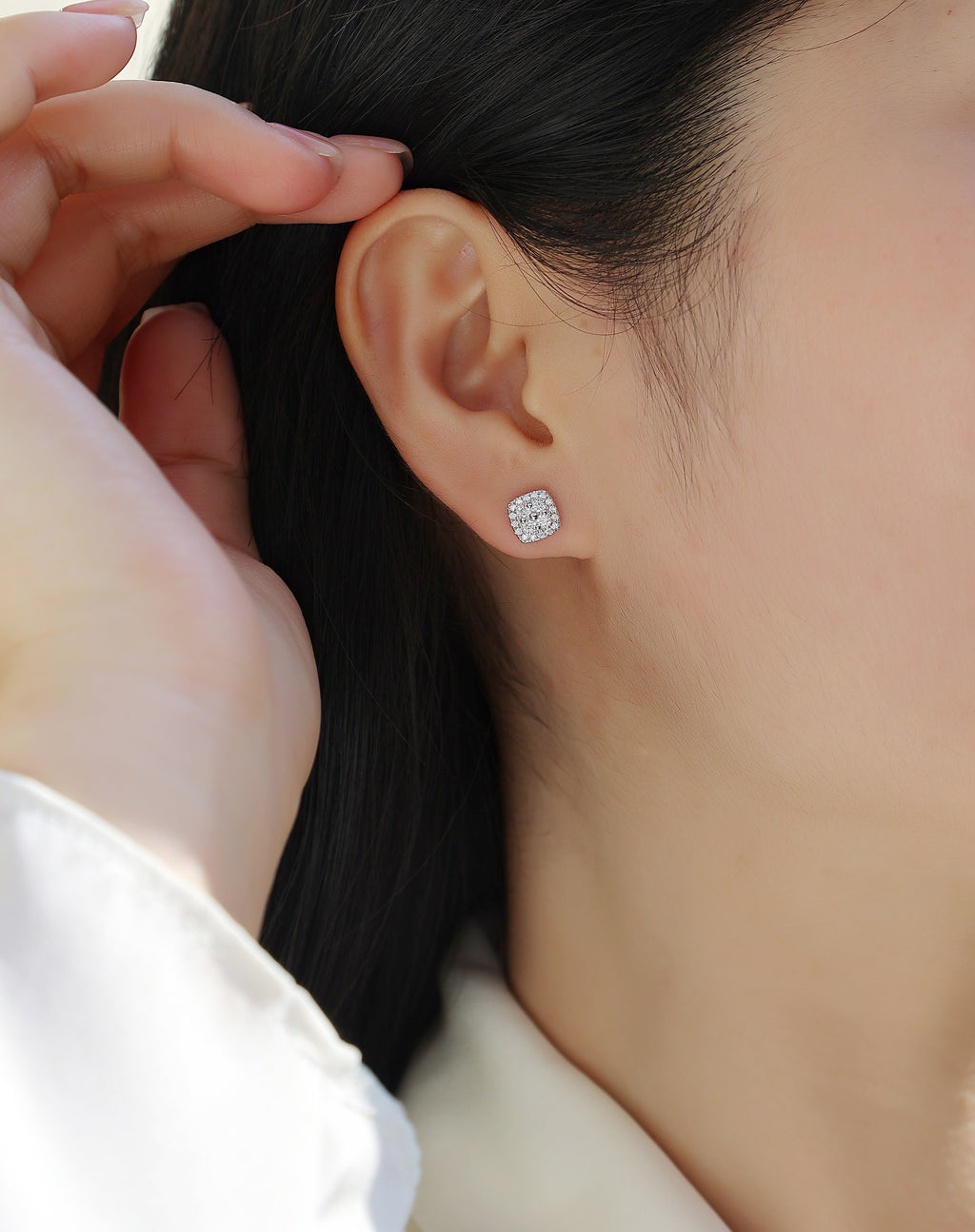 Fog Sea Moissanite Stud Earrings S925 Silver