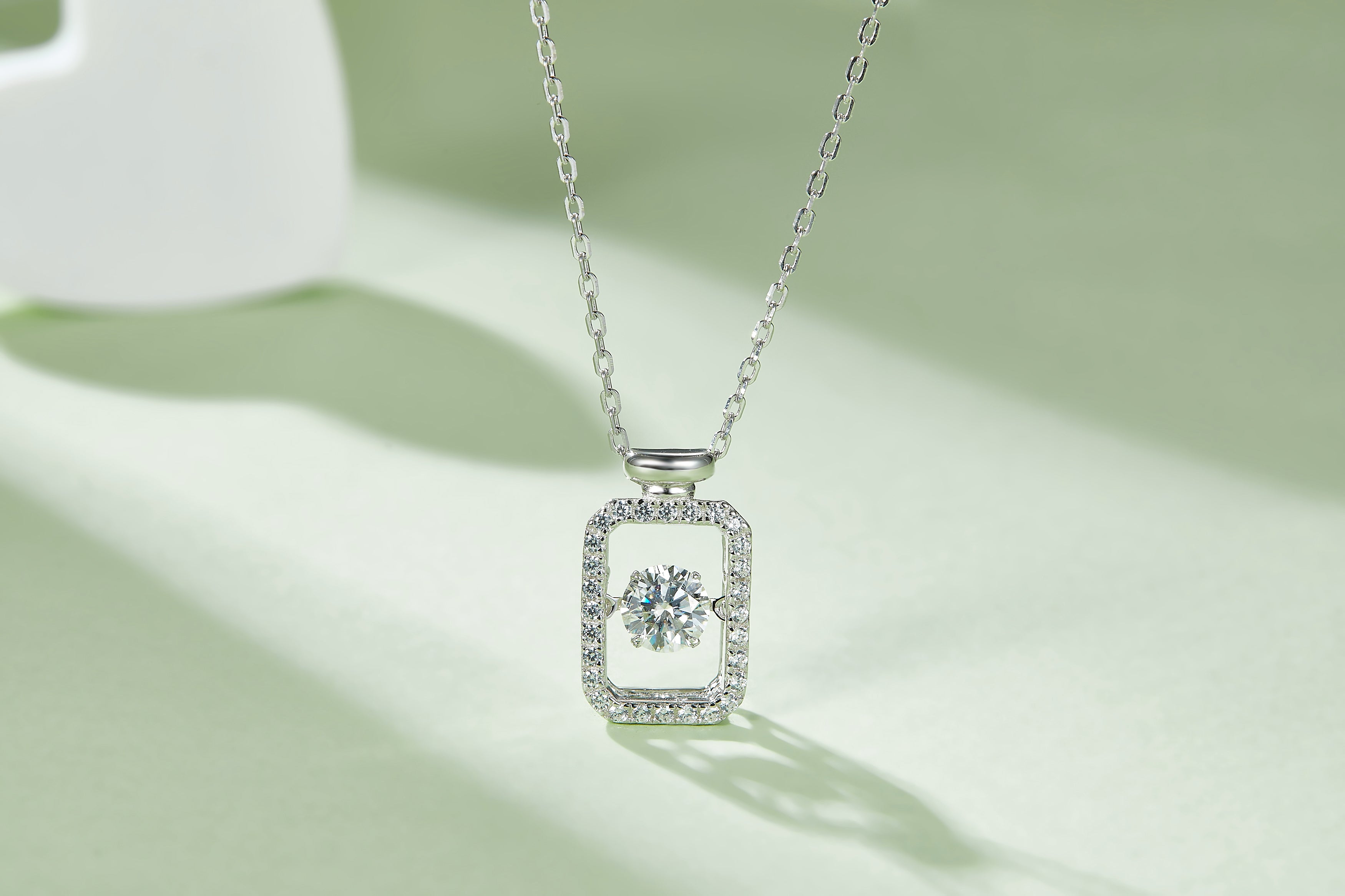 Pale Virtue Moissanite Necklace - 0.5ct Silver