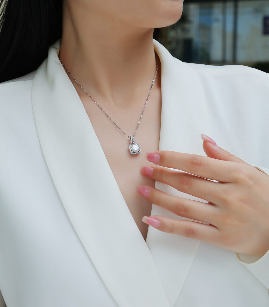 Astral Sway Necklace - Moissanite 2ct Silver