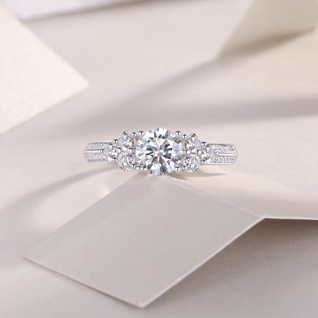 Coral Dream Moissanite Ring 1 Carat Silver