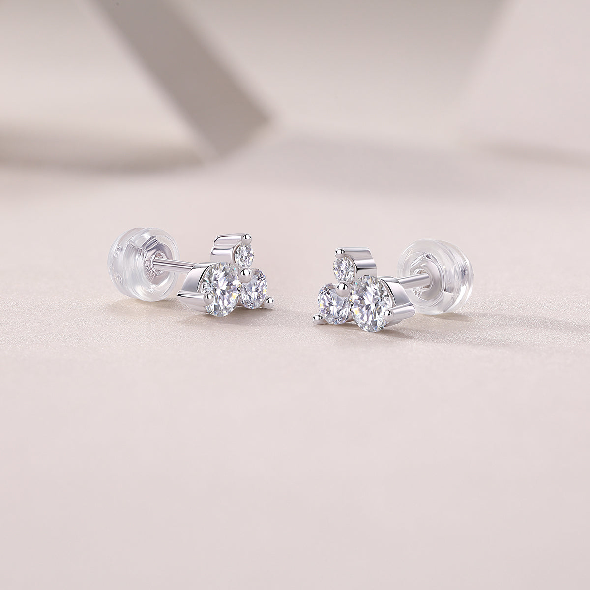 Moissanite Stud Earrings 0.3ct S925 Silver Platinum