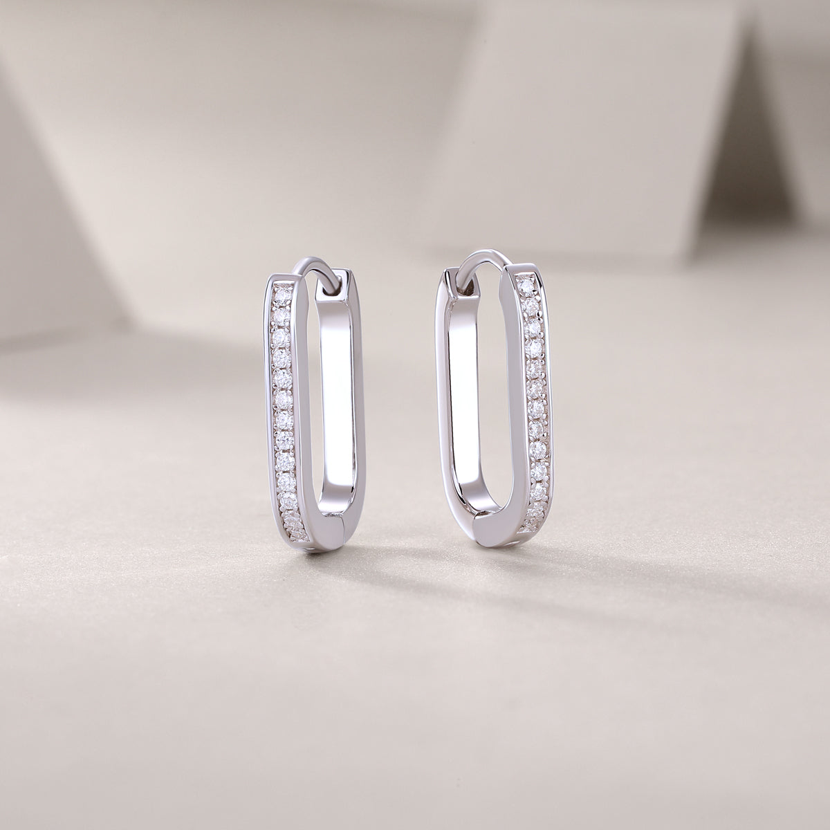 Ivory Gate Moissanite Stud Earrings S925 Silver