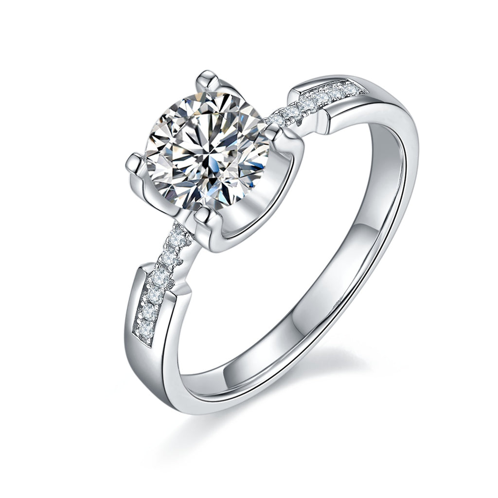 Shield of Light Moissanite Ring 1 Carat S925