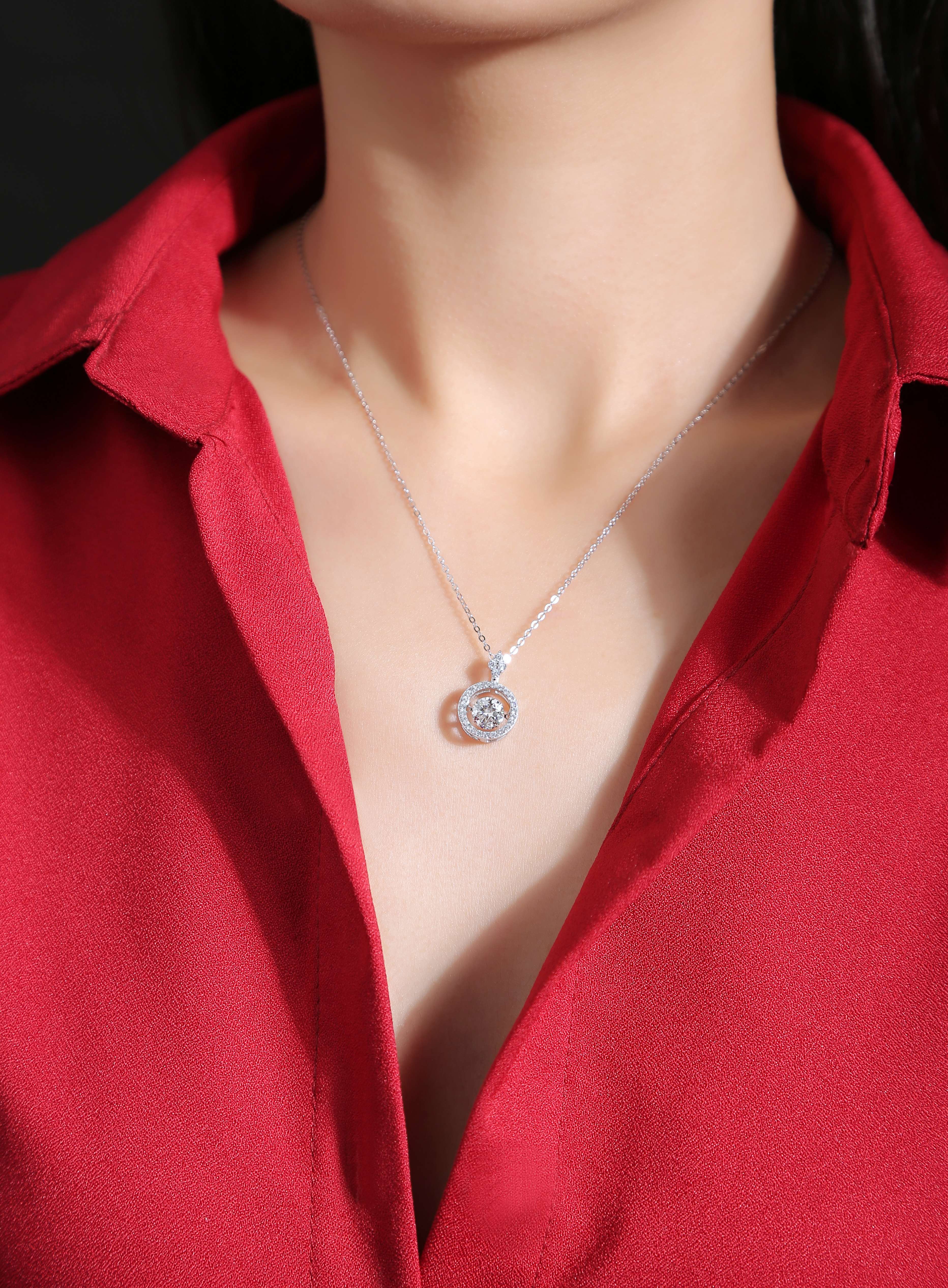 Solar Poetry Moissanite Necklace 1ct S925