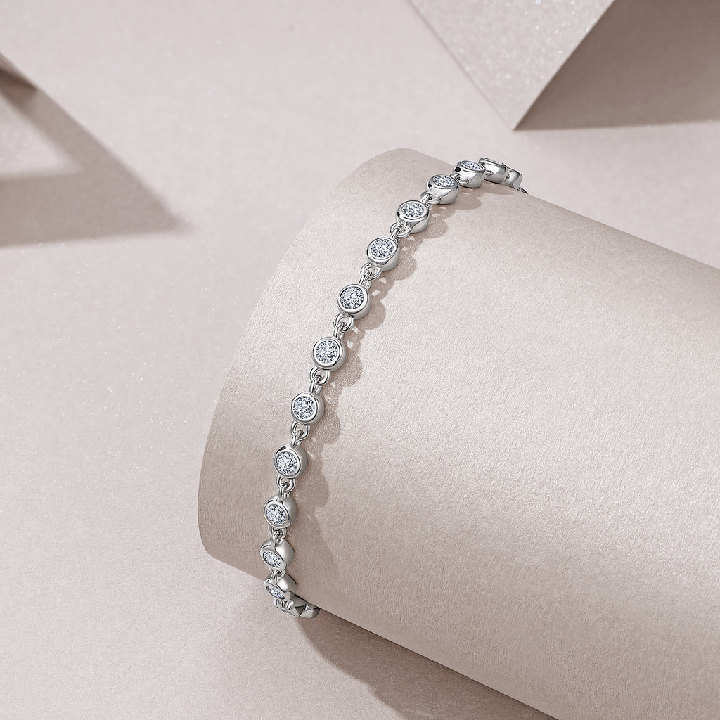 Sleek Spark Moissanite Bracelet S925