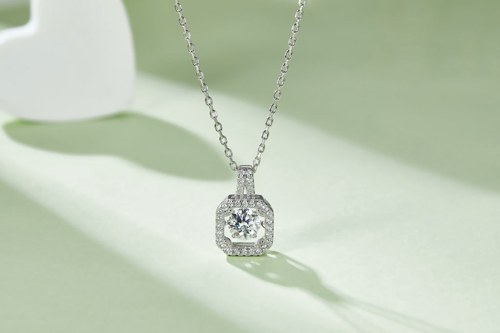 Metallic Muse Moissanite Necklace 0.5ct Silver