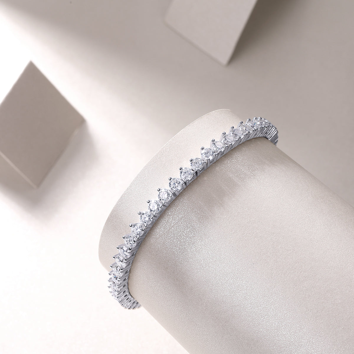 Nadir Point Moissanite Bracelet Silver