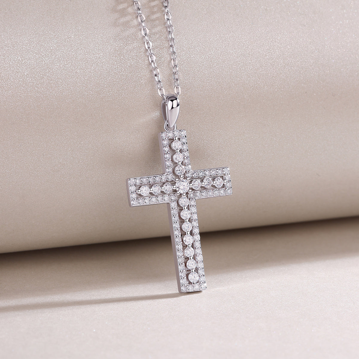 Divine Grace Moissanite Necklace - Silver 40cm