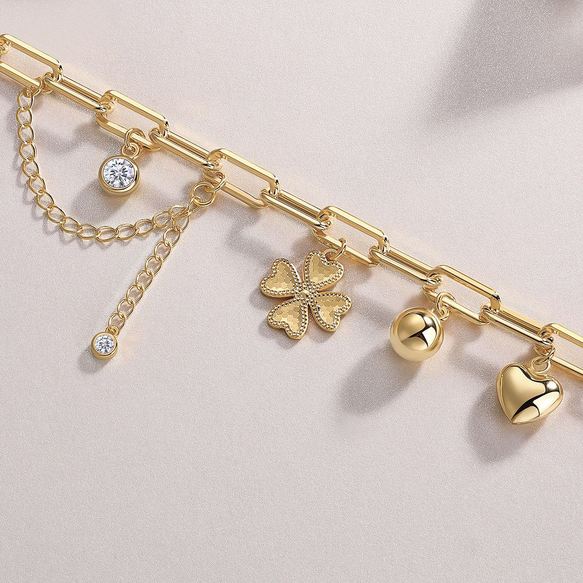 Golden Charm Bracelet - Moissanite 0.5ct Gold
